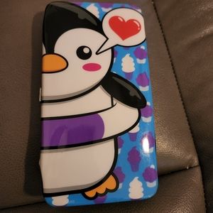 Penguin with Heart Multicolored Hard Side Wallet with Zipper Pouch for Coins